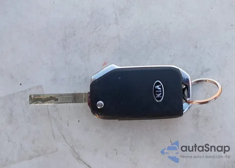 2021 Kia Seltos S z USA, uszkodzony, nr VIN KNDEU2AA1M7138866